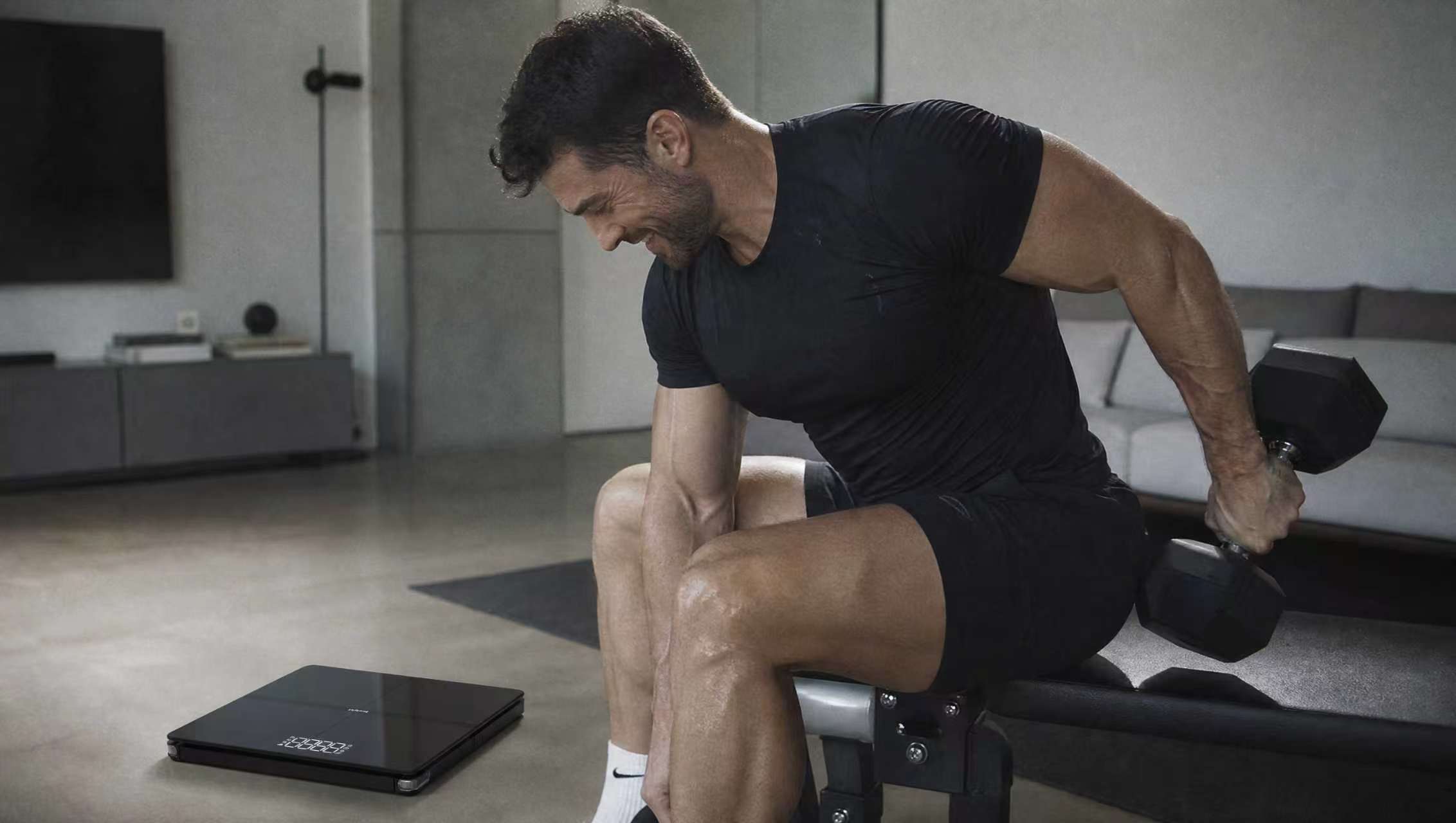 Strength routine with scale